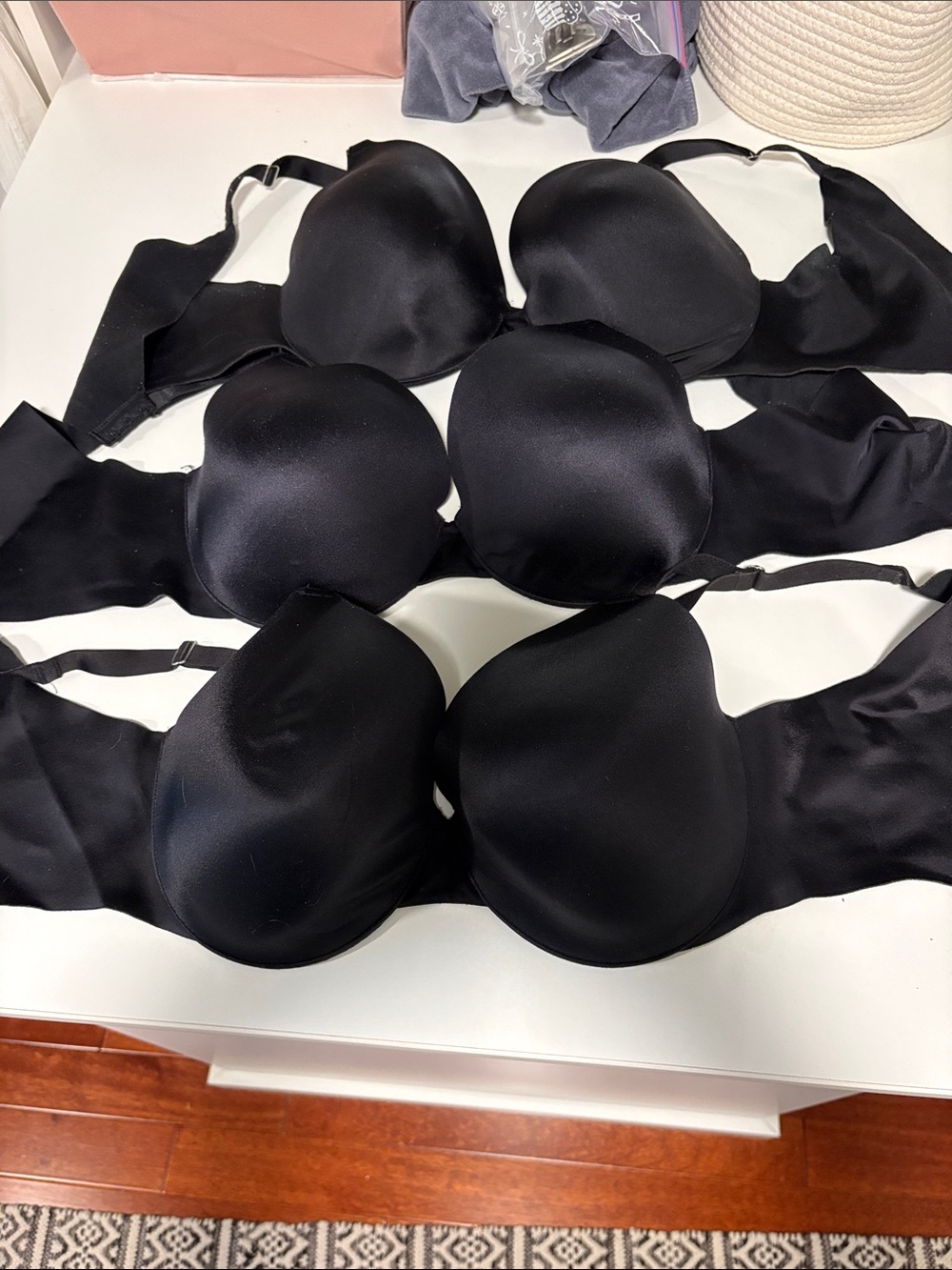 THREE Soma Vanishing Back Full Coverage Bras